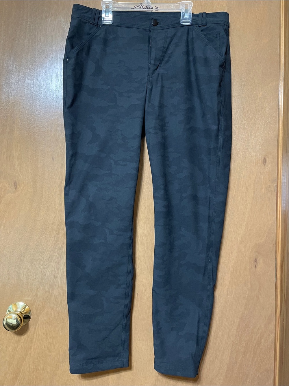 lululemon athletica Women's Black Camo Slim Trousers